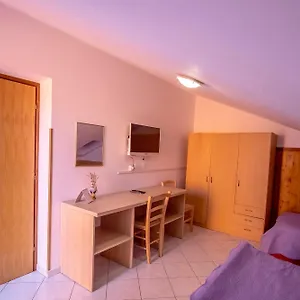 https://fredi.primorje-gorskikotar.com