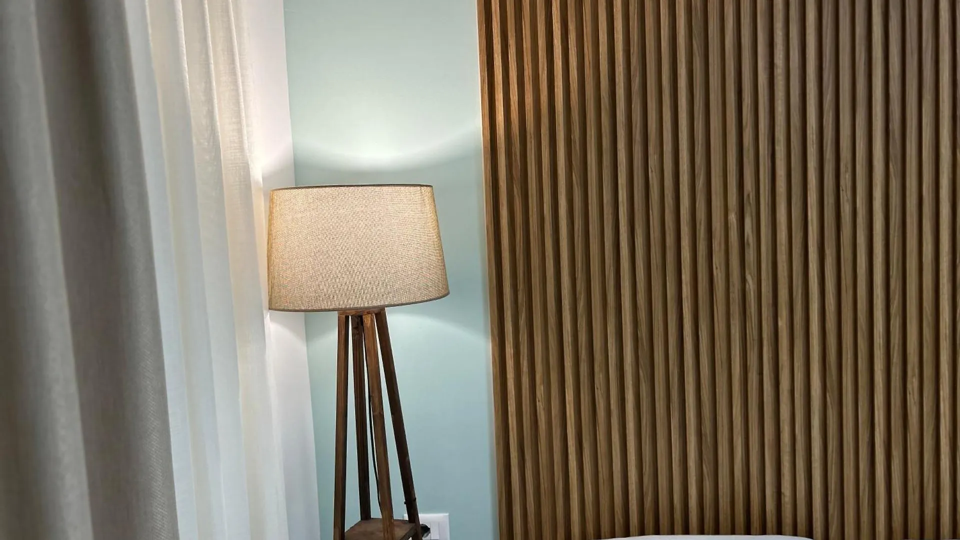 Spacious Fancy Apartment Tirana