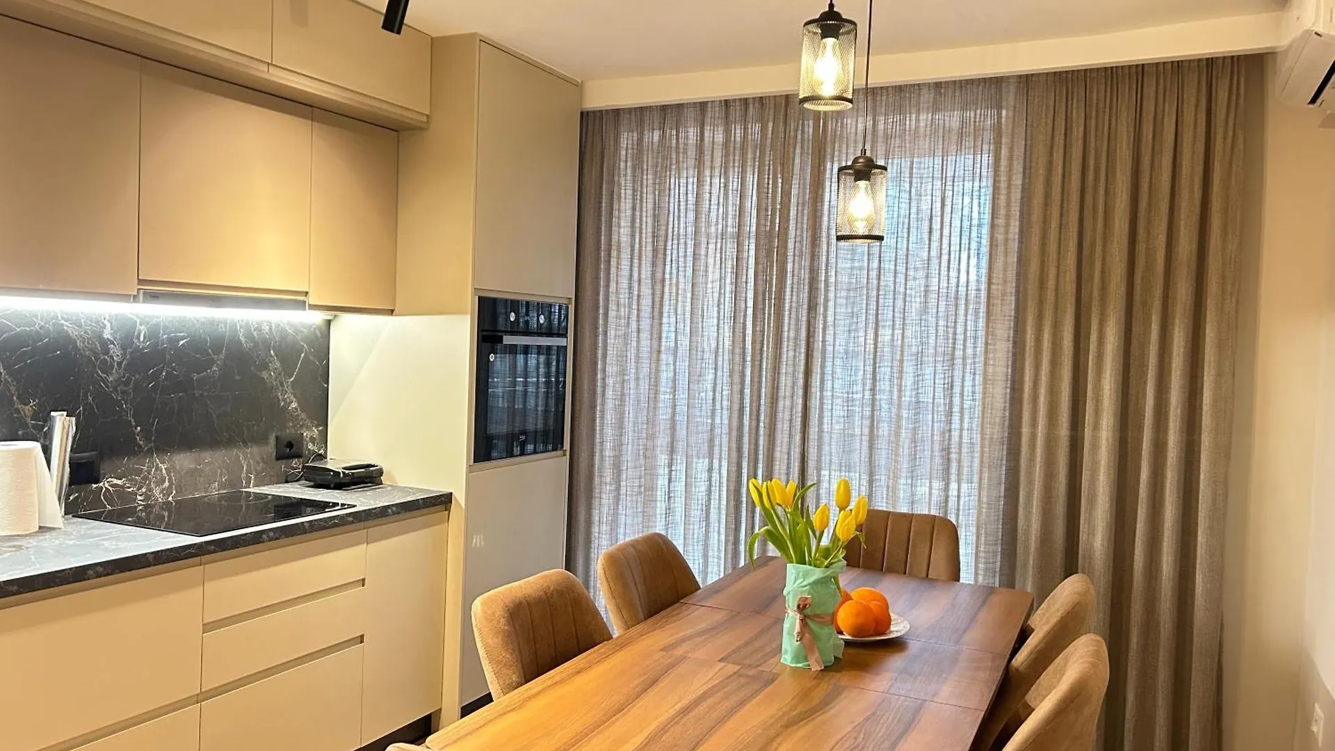 Spacious Fancy Apartment Tirana Albanie